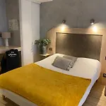 La Glycine Hotel, Et Bien-etre Hotel 2*