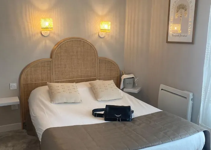 Отель La Glycine Hotel, Et Bien-etre