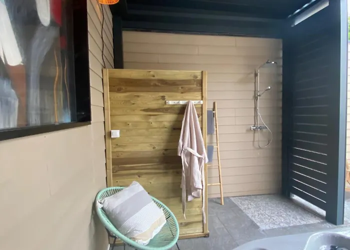 La Glycine Hotel, Et Bien-etre 2*