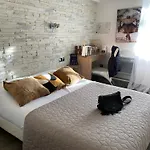 מלון La Glycine Hotel, Et Bien-etre Bénouville