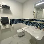 La Glycine Hotel, Et Bien-etre