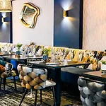 מלון La Glycine Hotel, Et Bien-etre Bénouville