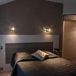 La Glycine Hotel, Et Bien-etre 2*