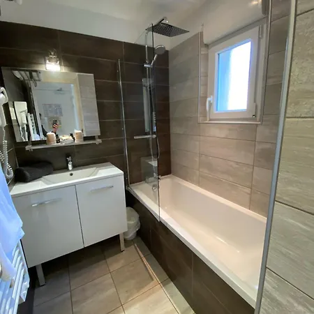 La Glycine Hotel, Et Bien-etre Bénouville