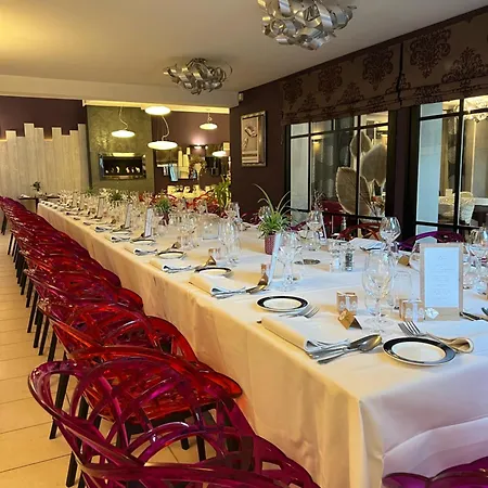 Ξενοδοχείο La Glycine Hotel, Et Bien-etre Bénouville