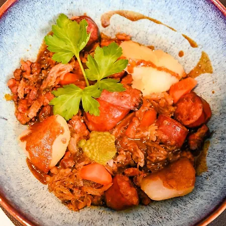 La Glycine Hotel, Et Bien-etre Bénouville