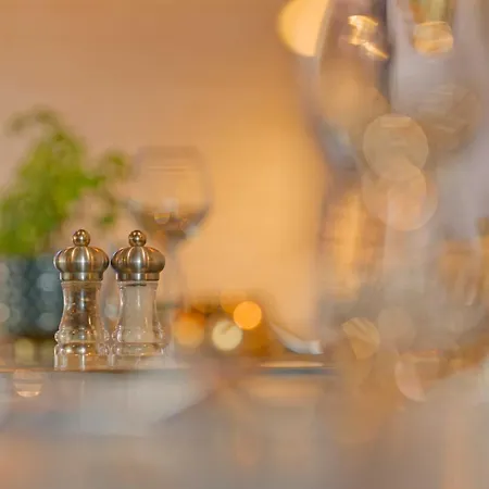 La Glycine Hotel, Restaurant & Bien-etre Отель