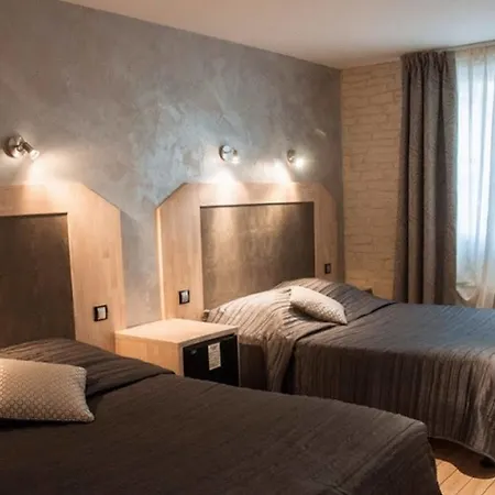 Hotel La Glycine Hotel, Et Bien-etre