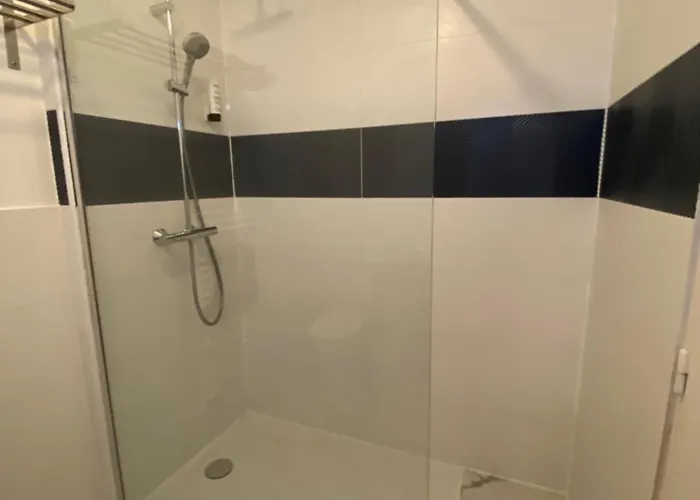 La Glycine Hotel, Spa Et Bien-Etre Hotel 2*